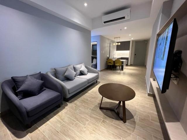 Amverton Cove Golf & Island Resort Banting  Esterno foto
