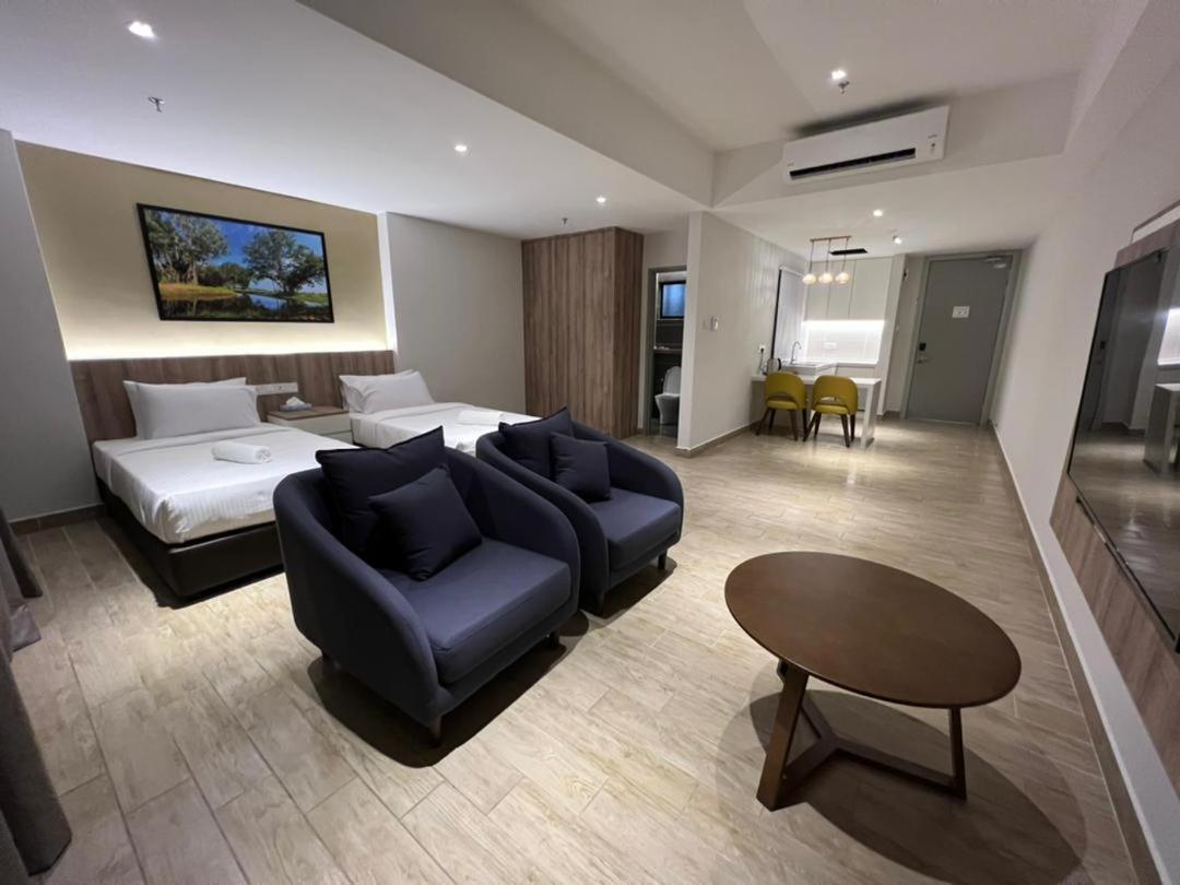 Amverton Cove Golf & Island Resort Banting  Esterno foto