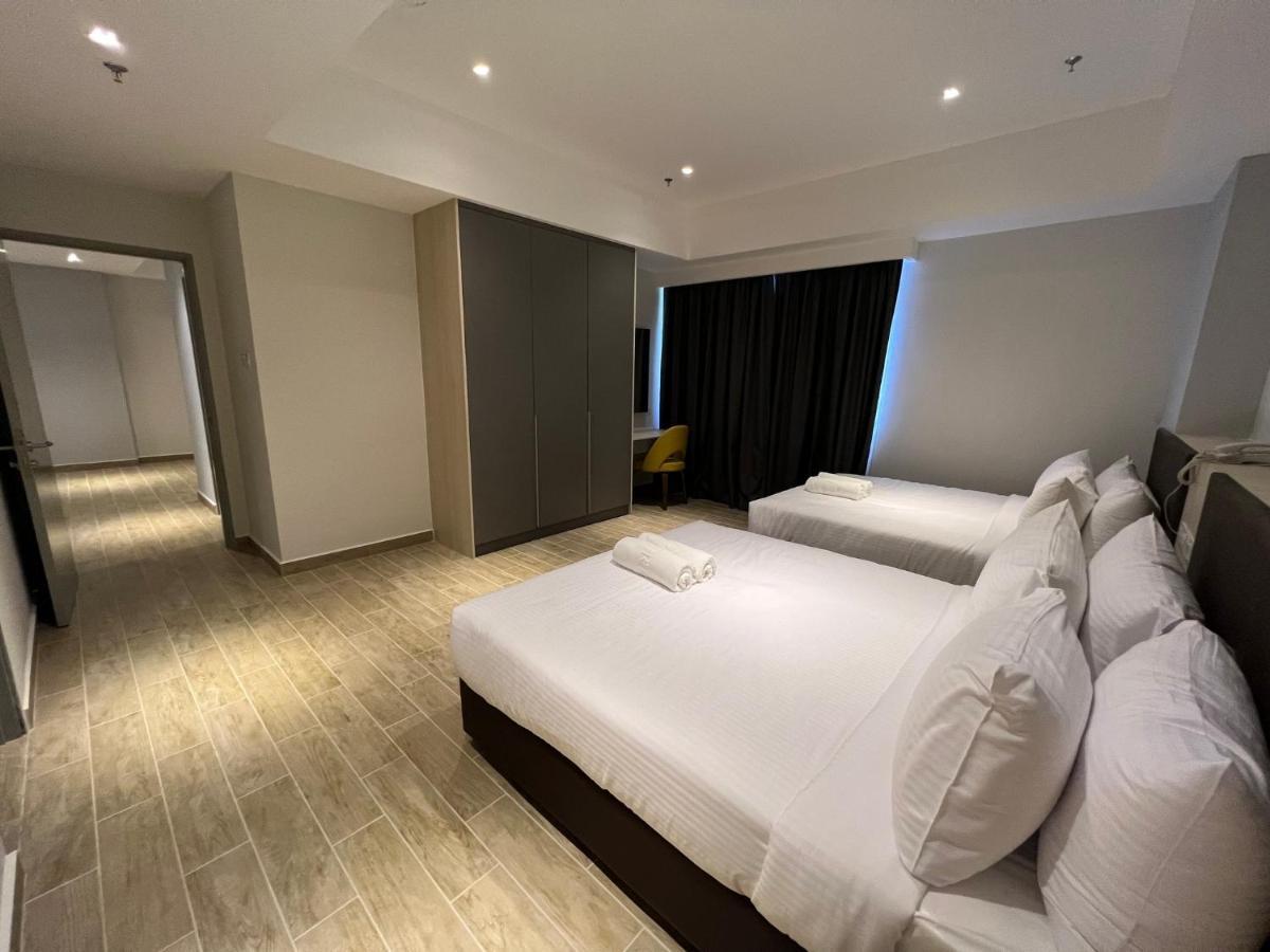 Amverton Cove Golf & Island Resort Banting  Esterno foto